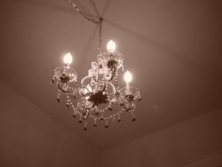 housechandelier.jpg